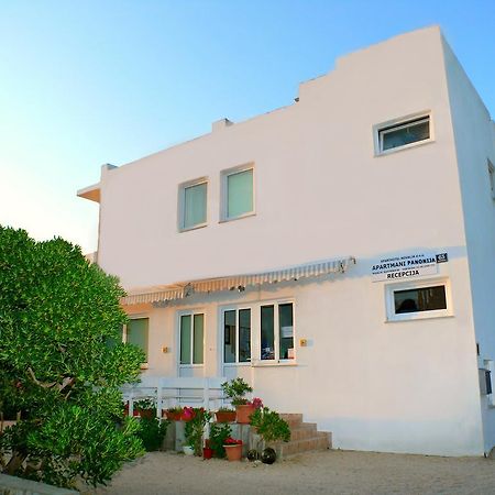 נובליה Apartments Panonija מראה חיצוני תמונה