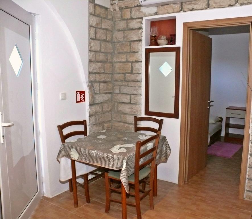 נובליה Apartments Panonija מראה חיצוני תמונה