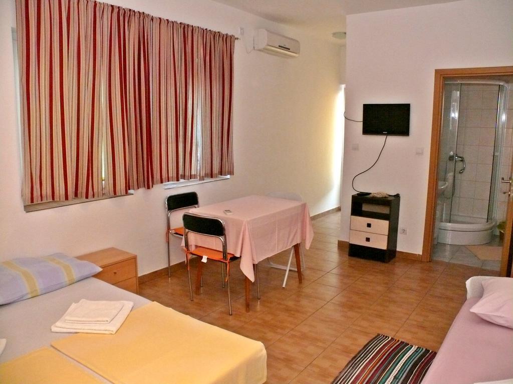 נובליה Apartments Panonija מראה חיצוני תמונה