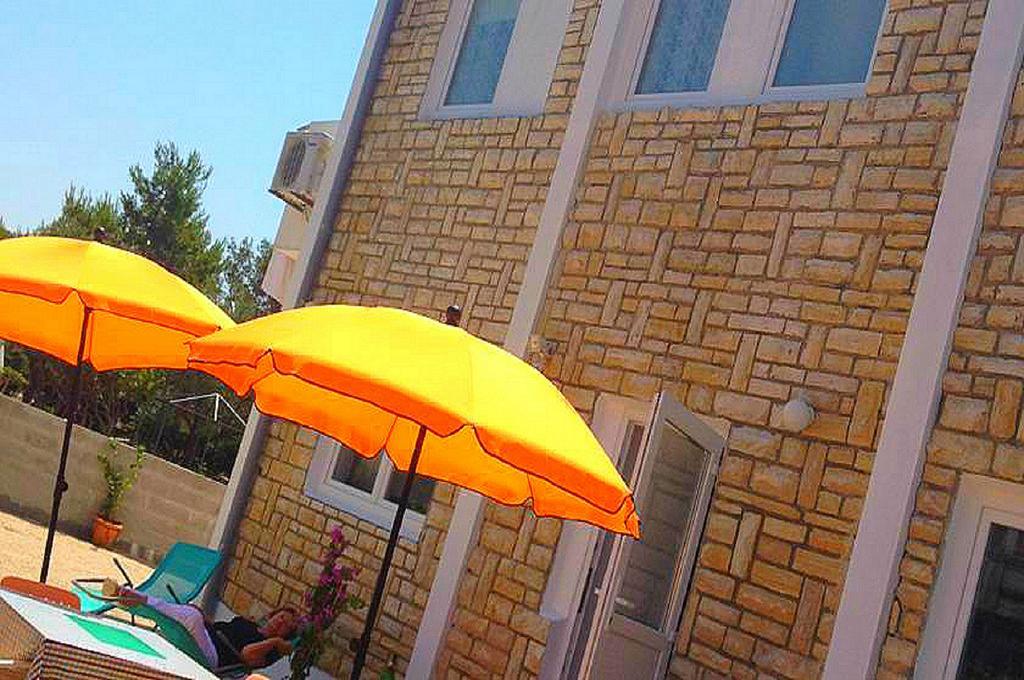 נובליה Apartments Panonija מראה חיצוני תמונה