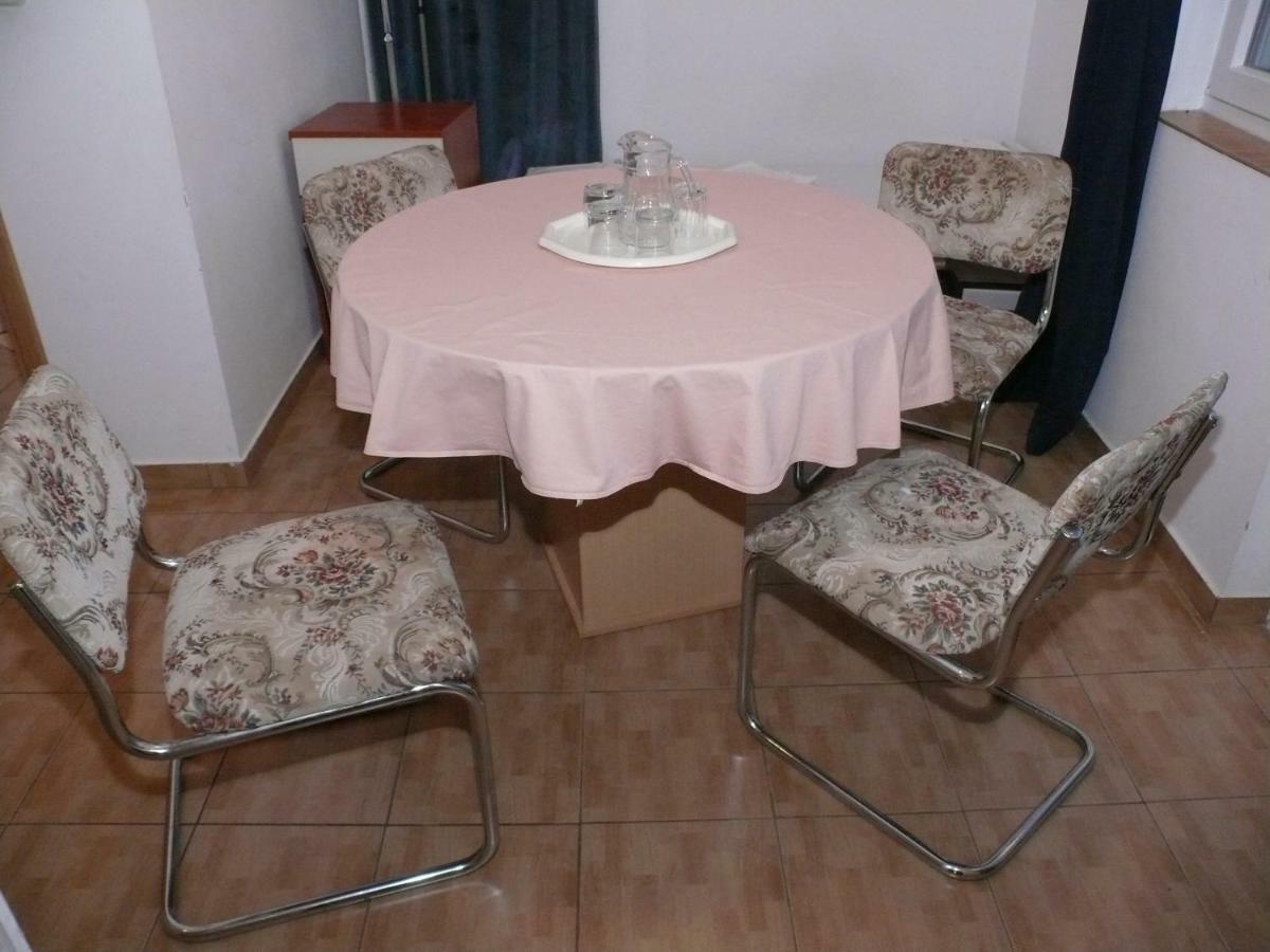 נובליה Apartments Panonija מראה חיצוני תמונה